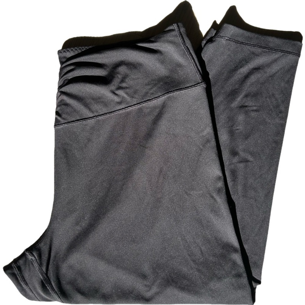 Victoria's Secret Black Leggings with inside pocket - EUC